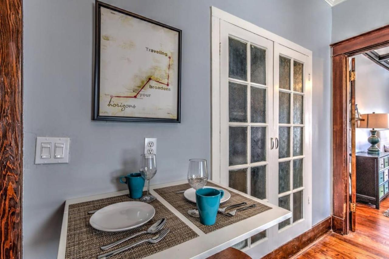 Classic Woodwork And Details In 1912 Colonial Apartment *